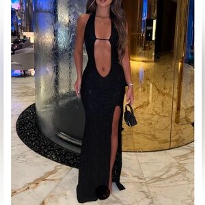 Cut out lace maxi dress